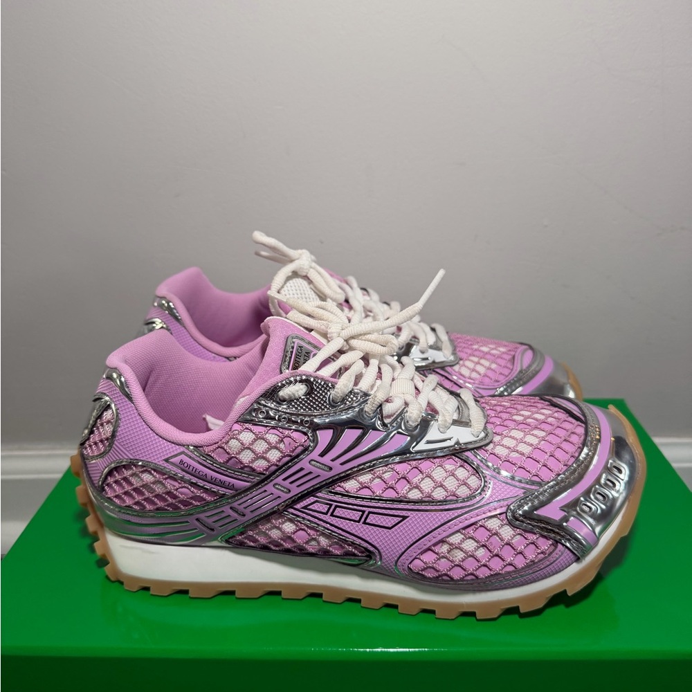 Bottega Veneta Orbit Sneakers – Gloss/Silver